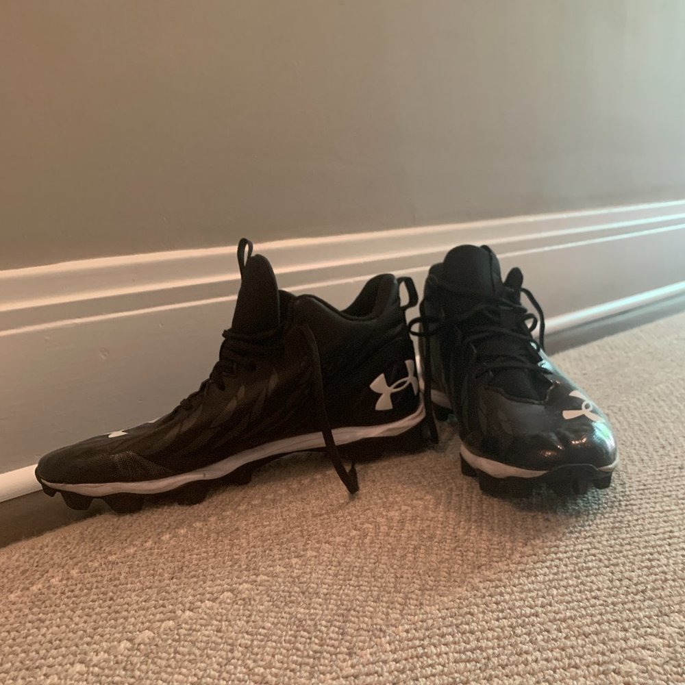 Under Armour Football Cleats